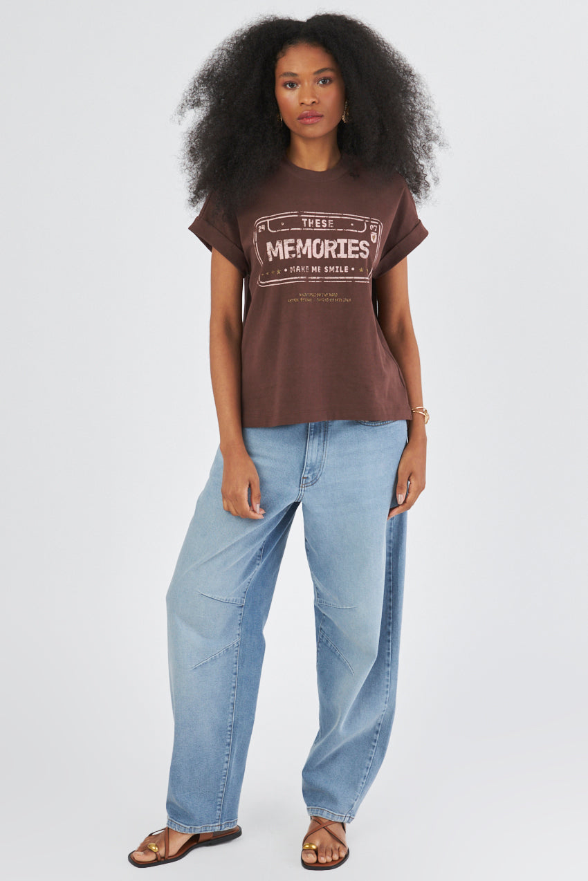 T-SHIRT MALHA DECOTE REDONDO MEMORIES