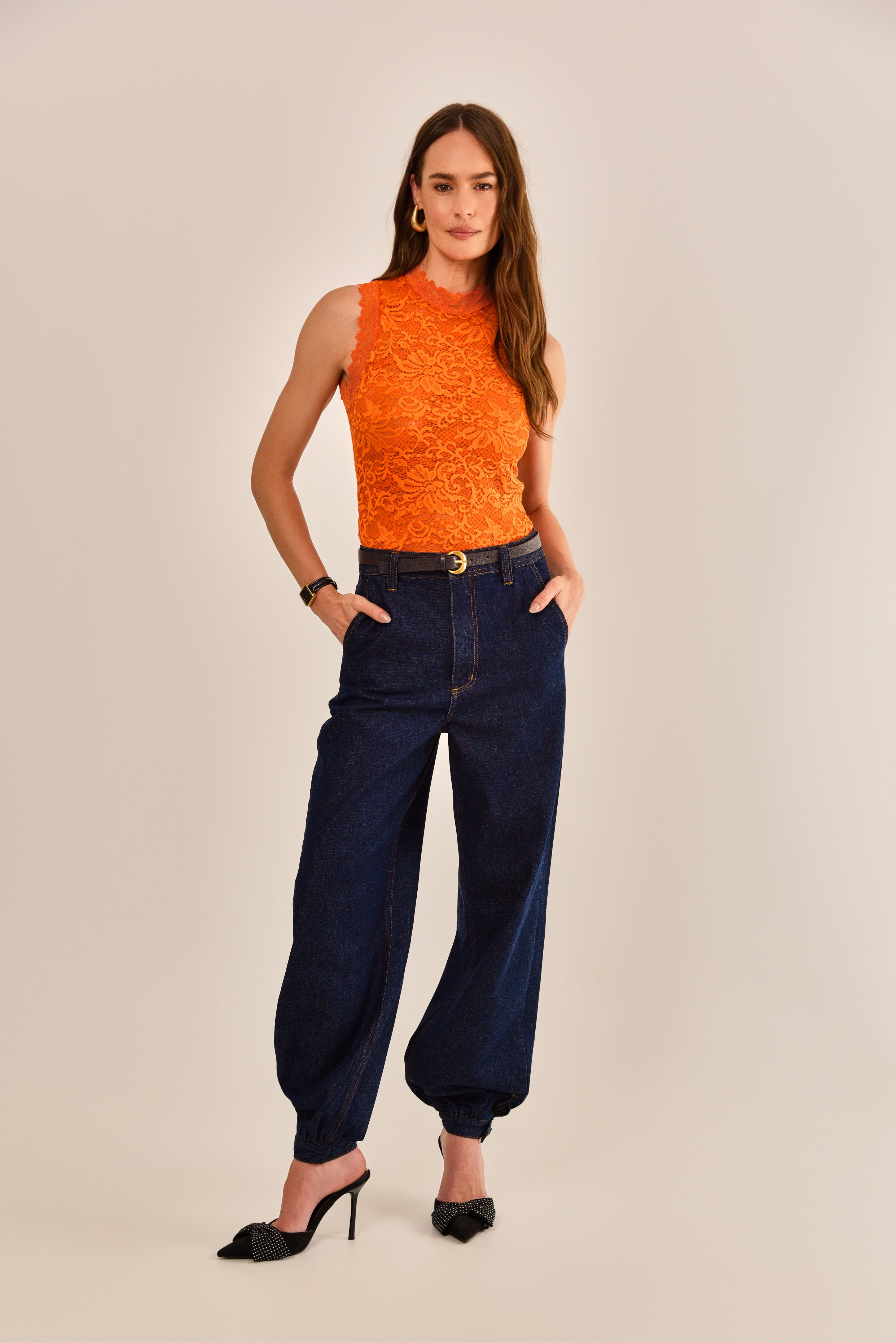 Blusa Algarve Em Renda