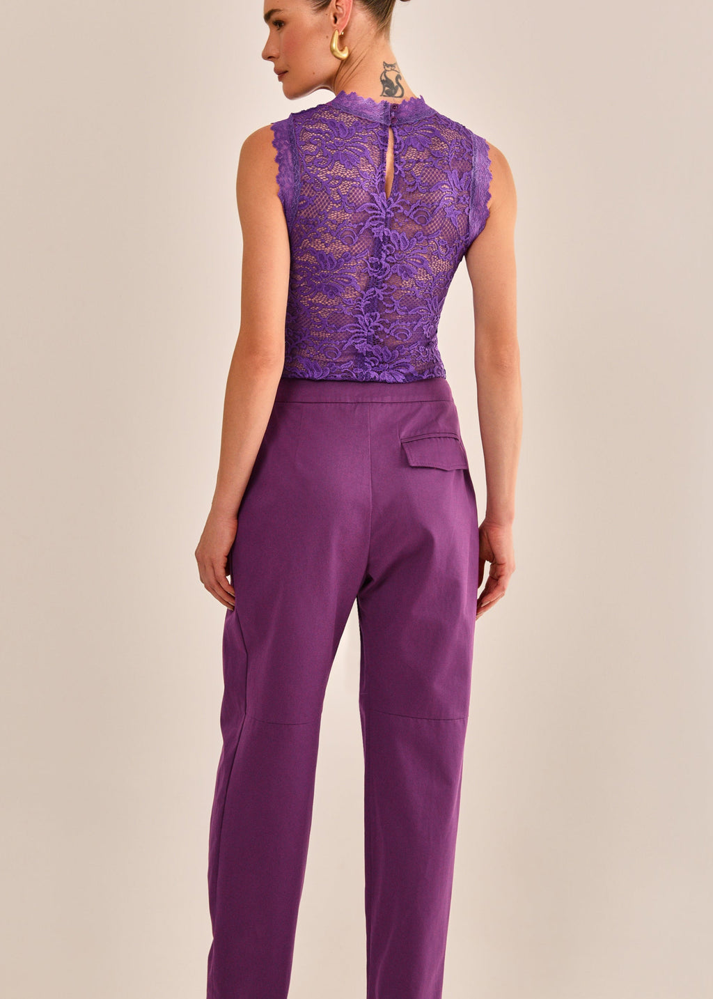 Blusa Algarve em Renda